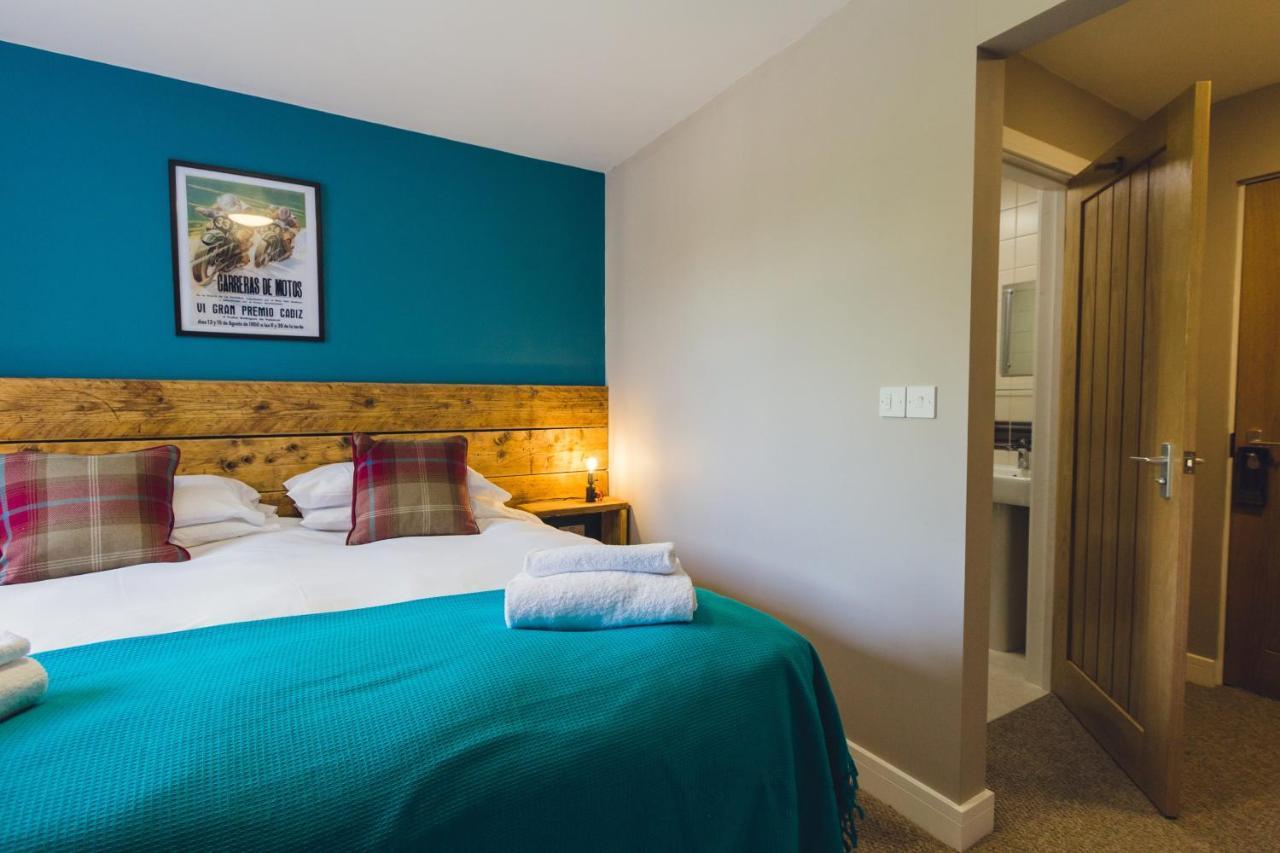 Union Road Moto Velo Accommodation Crediton Bagian luar foto
