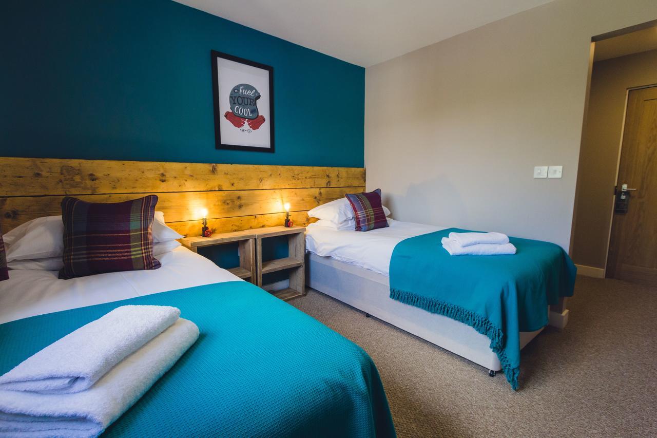 Union Road Moto Velo Accommodation Crediton Bagian luar foto